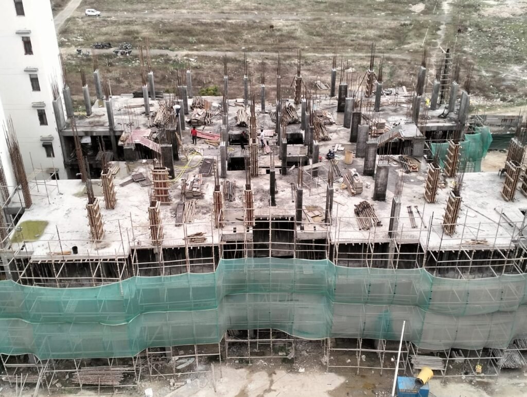 JBB Grand Tower - 1st and 2nd floor casting
